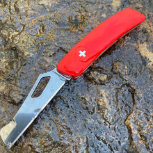 Load image into Gallery viewer, GARDEN GRAFTING VERY SHARP KNIFE RED SWIZA