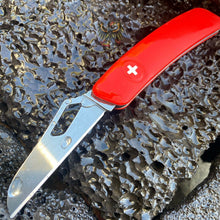 Load image into Gallery viewer, SWIZA GARDEN FLORAL RAZOR  SHARP KNIFE RED