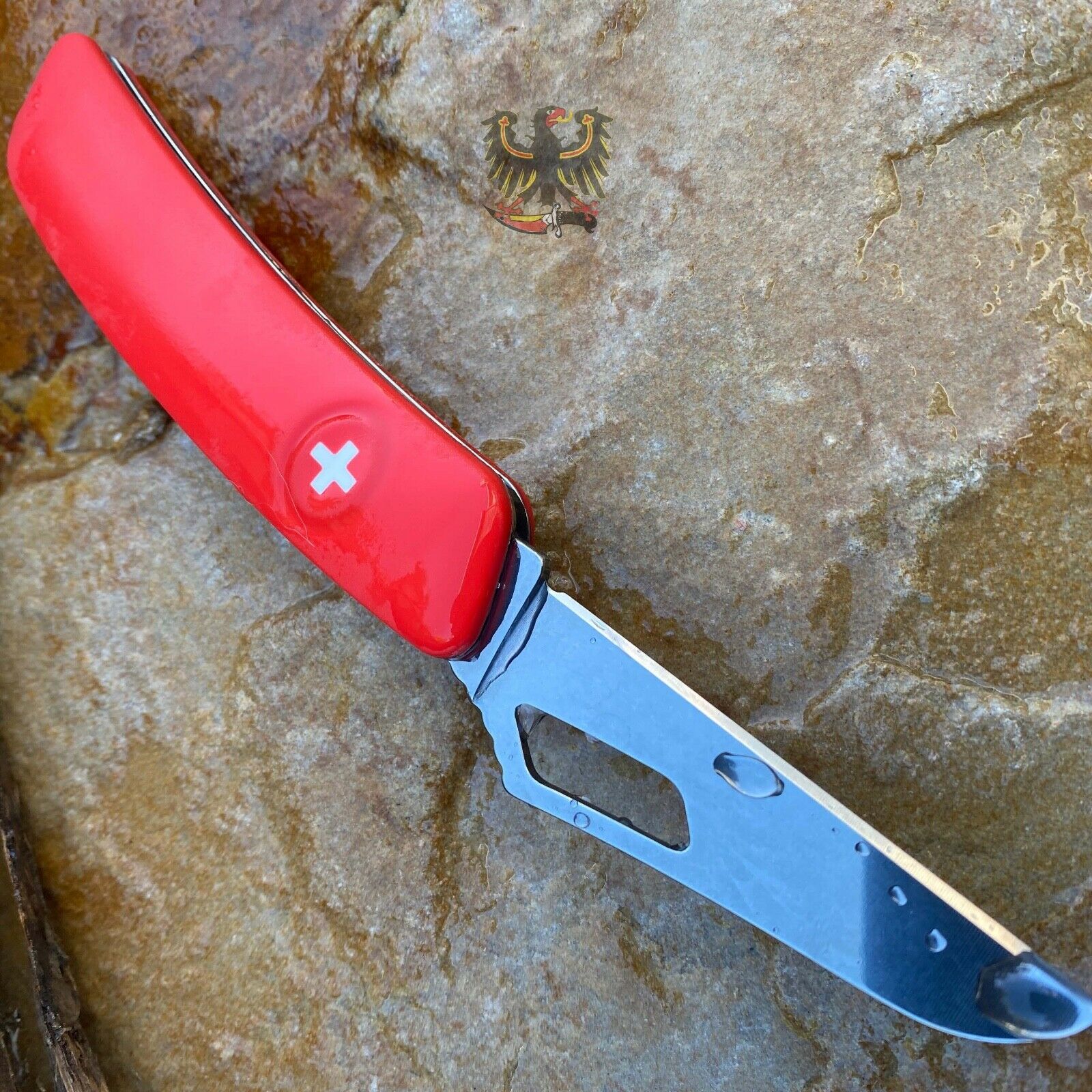 Red Curved Blade Swiss Floral Knife - Potomac Floral Wholesale