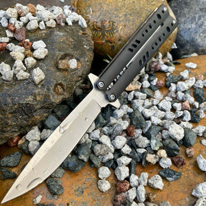 LINERLOCK ASSISTED OPENING BLACK ALUMINUM HANDLE SATIN FINISH STAINLESS BLADE