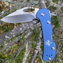 Load image into Gallery viewer, BUCK KNIVES MINI SPITFIRE BSA LOCKBACK FOLDING POCKET KNIFE BLUE ALUMINIUM HANDL