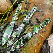 Load image into Gallery viewer, THROWING KNIFE SET (3) CAMO WITH BLACK NYLON BELT DOUBLE EDGE