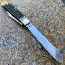 Load image into Gallery viewer, FROST CUTLERY GERMAN MADE  ANTIQUE GREEN JIGGED BONE LARGE TRAPPER